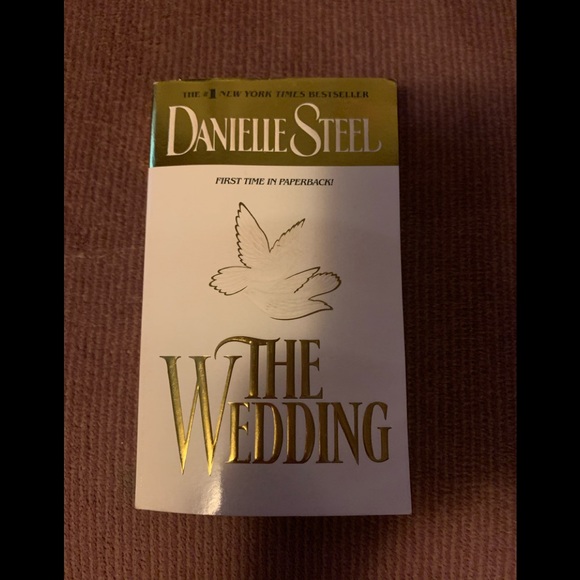 Bundle includes Lone Eagle and The Wedding - Picture 8 of 9